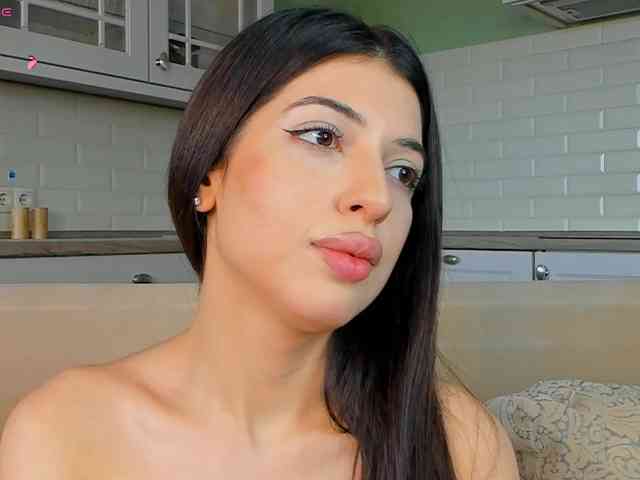 SweetyKissy webcam