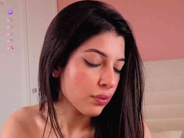 SweetyKissy webcam