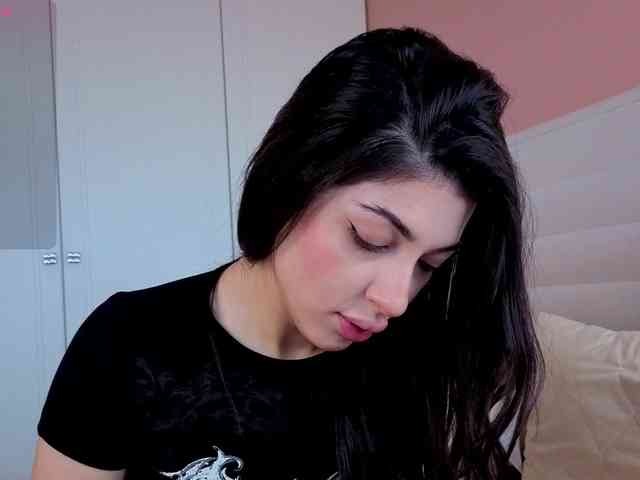 SweetyKissy webcam