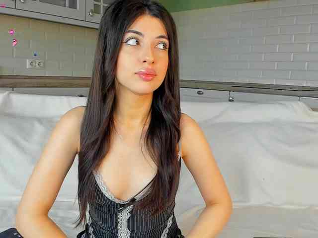 SweetyKissy webcam