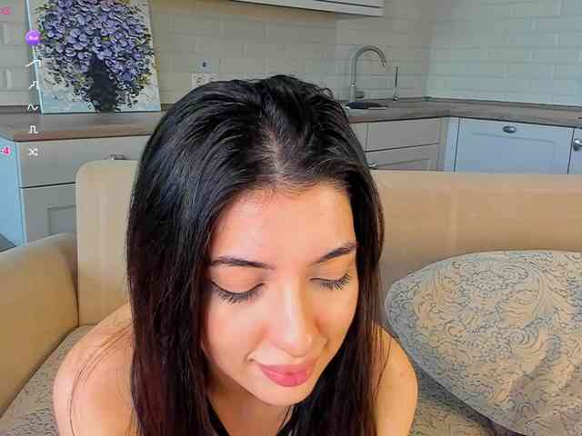 SweetyKissy webcam