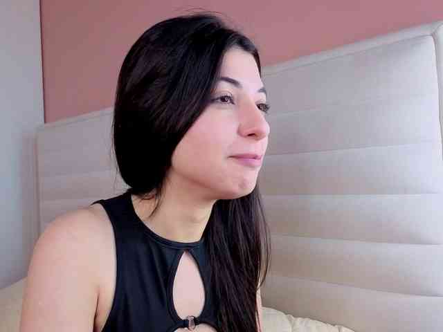 SweetyKissy webcam