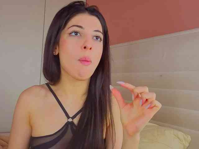 SweetyKissy webcam