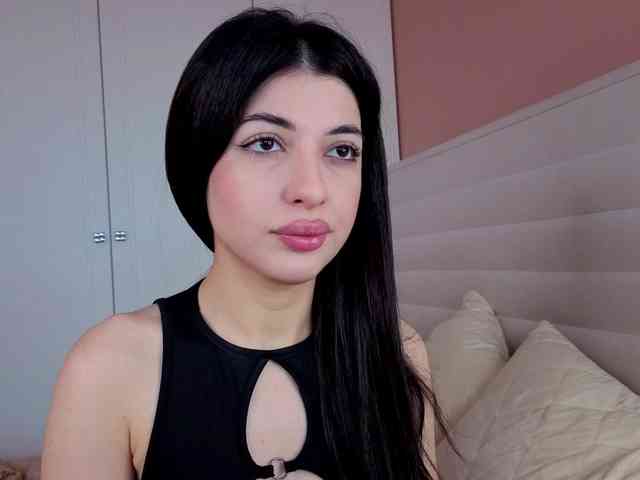 SweetyKissy webcam