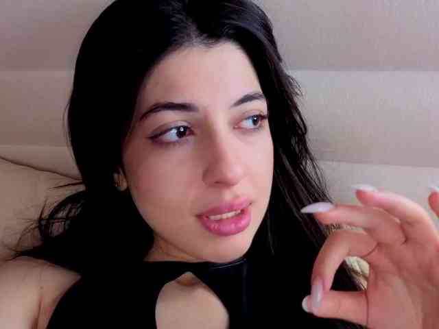 SweetyKissy webcam