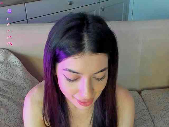 SweetyKissy webcam