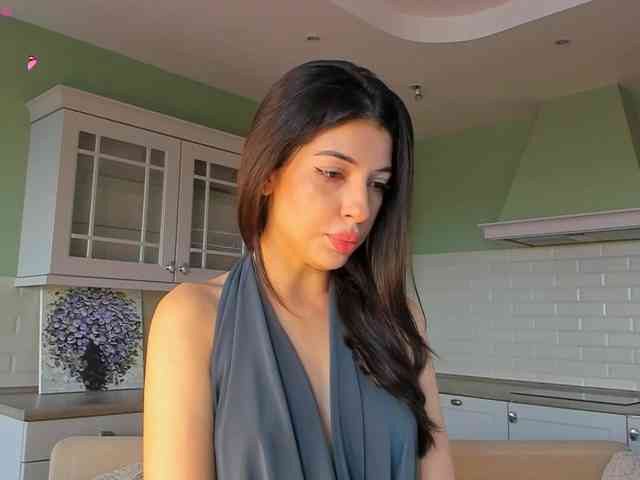 SweetyKissy webcam