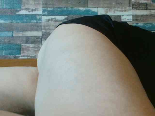 Yvete webcam