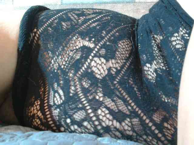 Yvete webcam