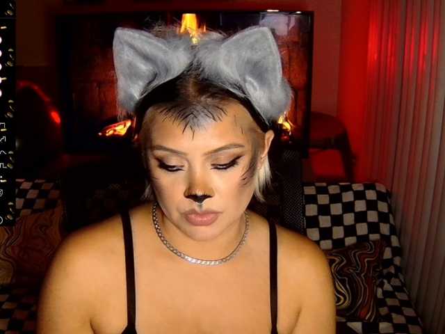GremNysse, en directo ahora en BongaCams