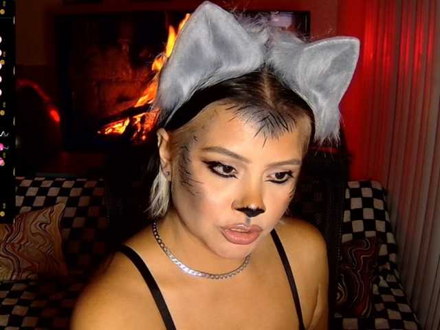 GremNysse, en directo ahora en BongaCams