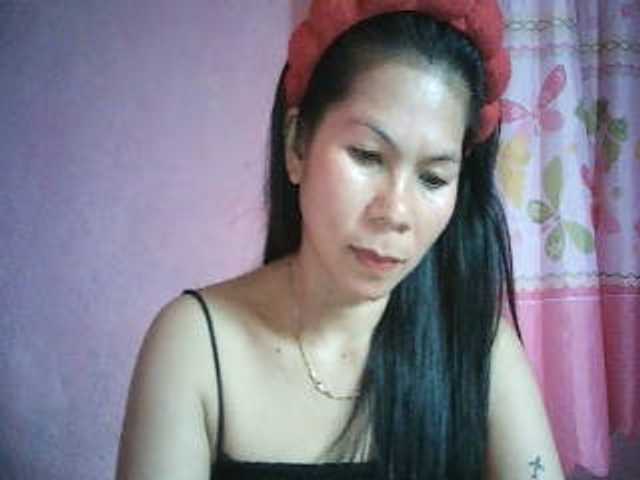 anne198813, live now on BongaCams