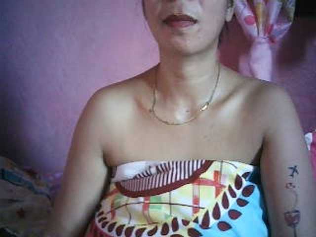 anne198813 live cam preview