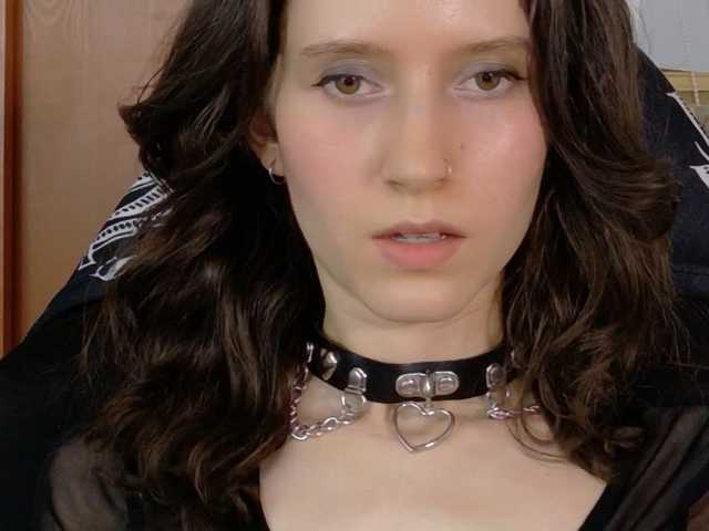 mumu16, en directo ahora en BongaCams