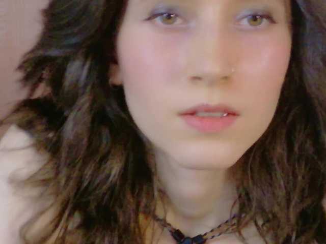 mumu16 live cam on BongaCams