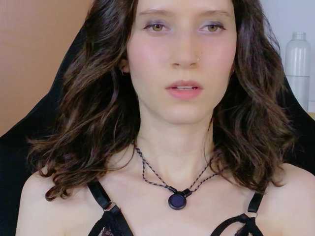 mumu16 live cam on BongaCams