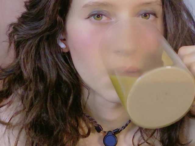 mumu16 live cam on BongaCams