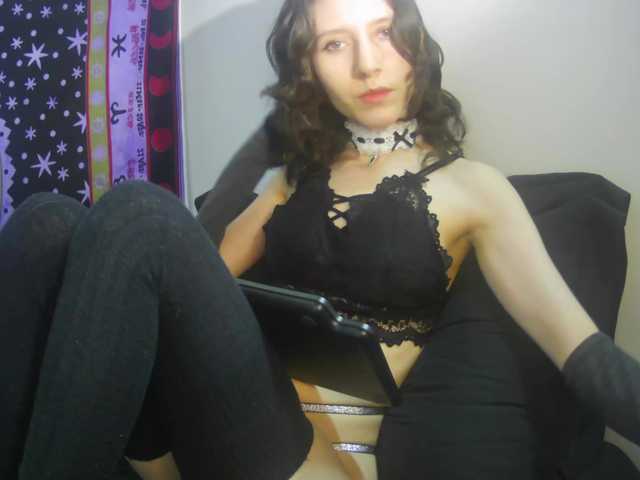 mumu16's BongaCams show and profile