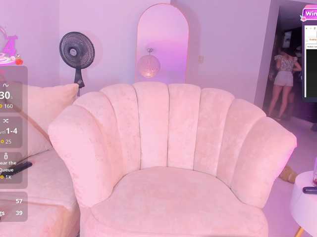 Mandywester live cam on BongaCams