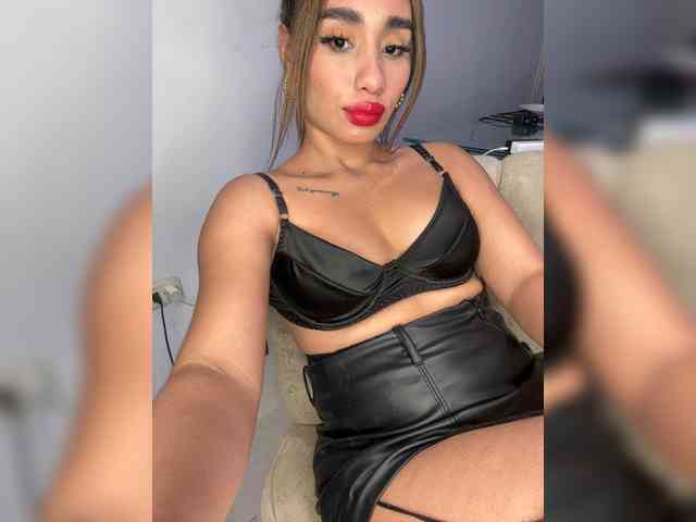 Mandywester webcam