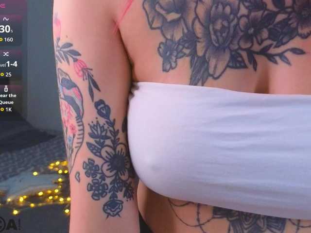 NickolBlow live cam on BongaCams