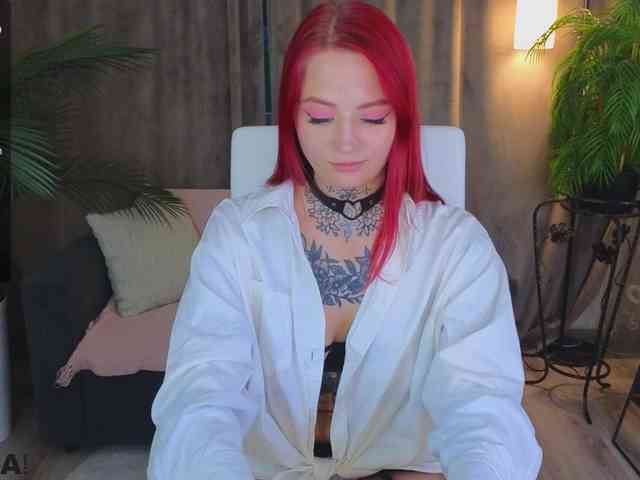NickolBlow webcam