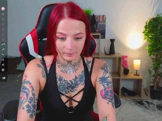 NickolBlow webcam