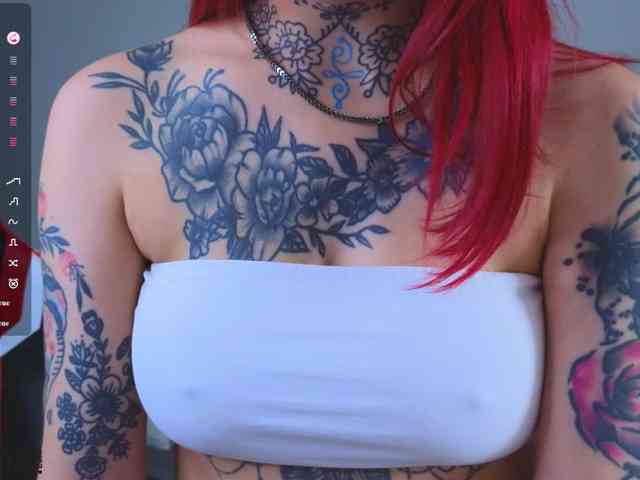 NickolBlow webcam