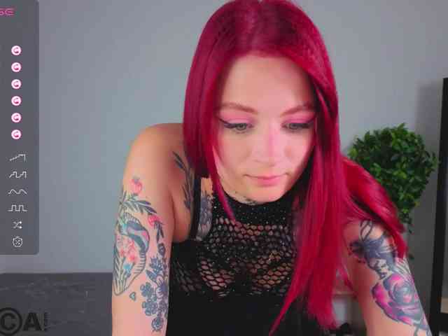 NickolBlow webcam