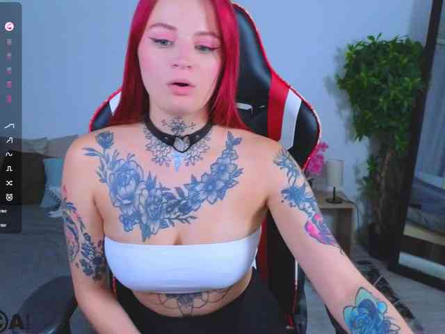 NickolBlow webcam