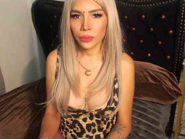 Hazel4U Live Webcam on BongaCams