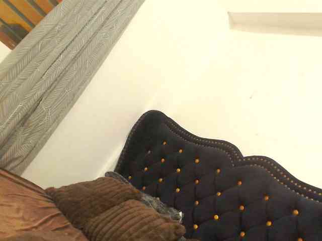Hazel4U Sex Cam Show