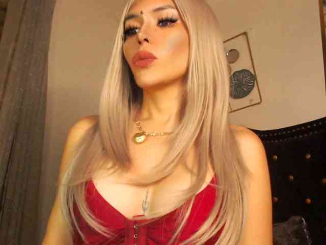 Hazel4U Sex Cam Show