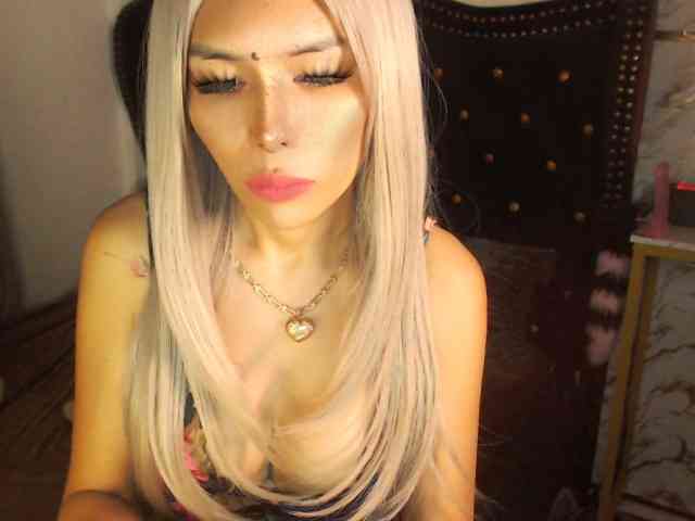 Hazel4U Sex Cam Show