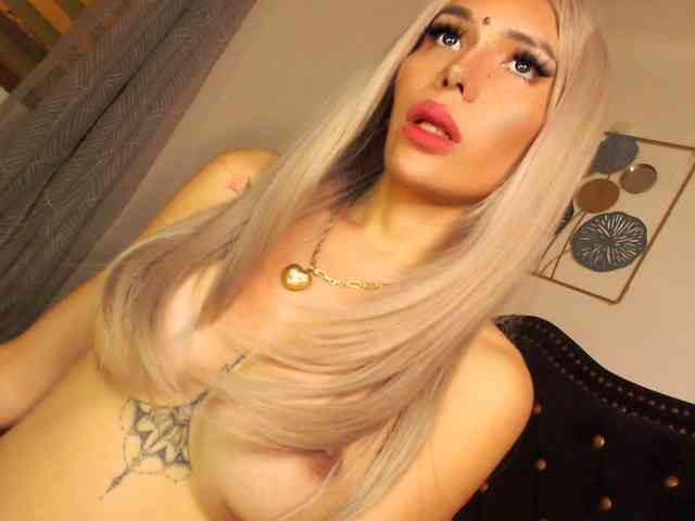 Hazel4U Sex Cam Show