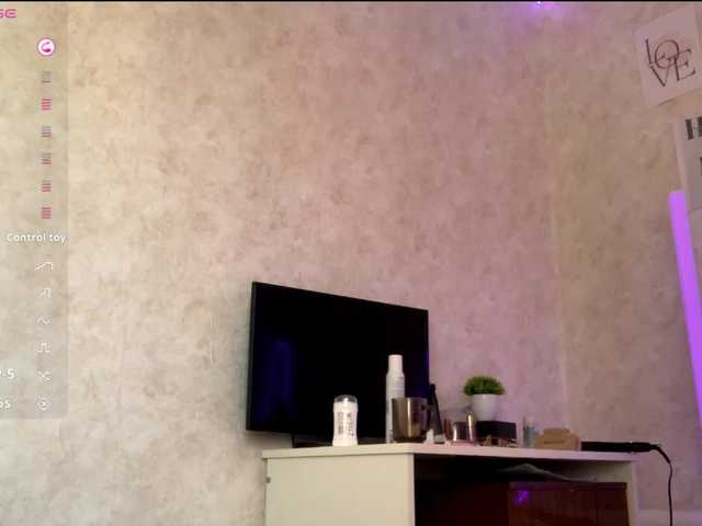 KimikoChandronnait live cam on BongaCams