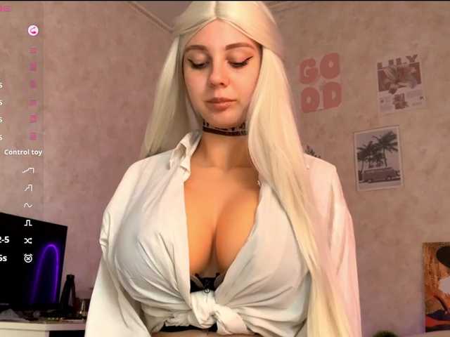 KimikoChandronnait live cam on BongaCams