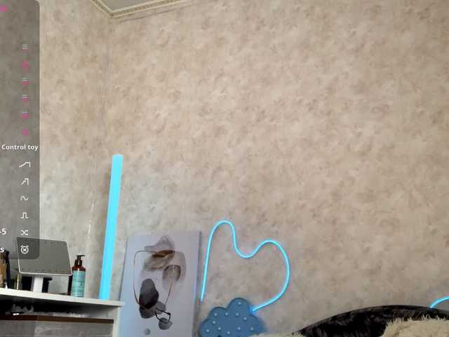 KimikoChandronnait live cam on BongaCams