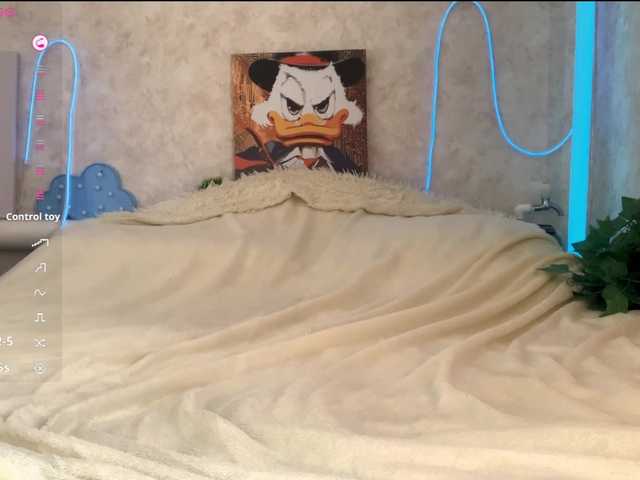 KimikoChandronnait live cam on BongaCams