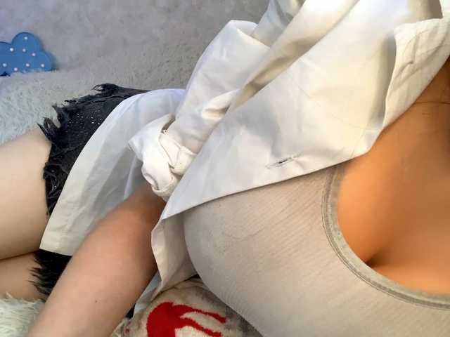 KimikoChandronnait live cam on BongaCams