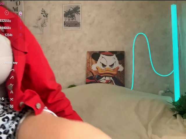 KimikoChandronnait live cam on BongaCams