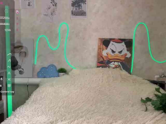 KimikoChandronnait webcam