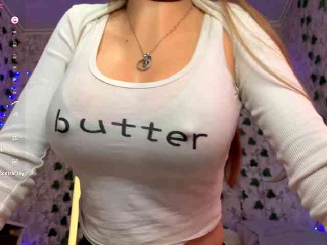 KimikoChandronnait webcam