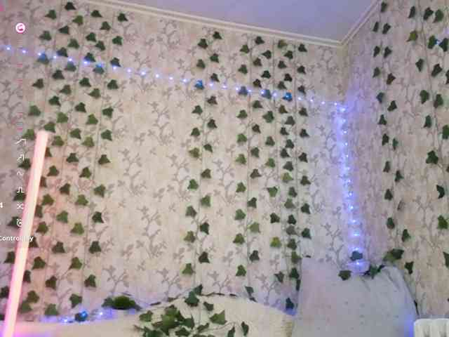 porn web cam free KimikoChandronnait