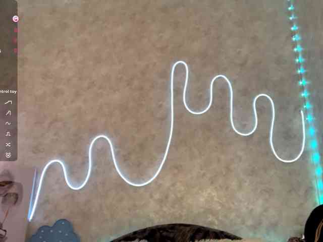 KimikoChandronnait webcam