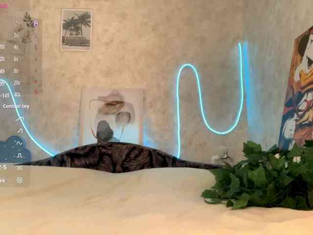 KimikoChandronnait webcam