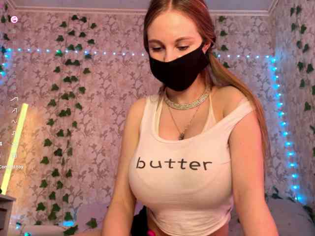 KimikoChandronnait webcam