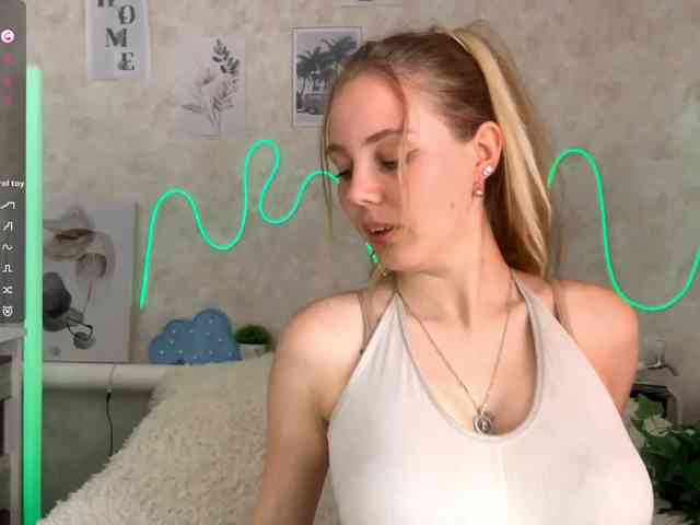 KimikoChandronnait Sex Cam Show