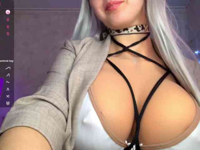 KimikoChandronnait webcam