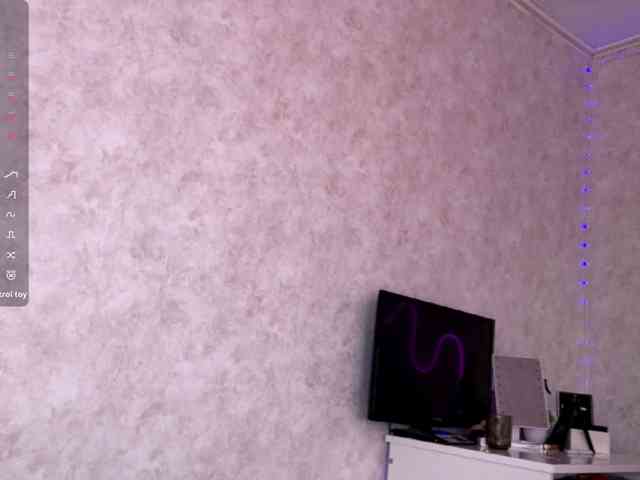KimikoChandronnait webcam